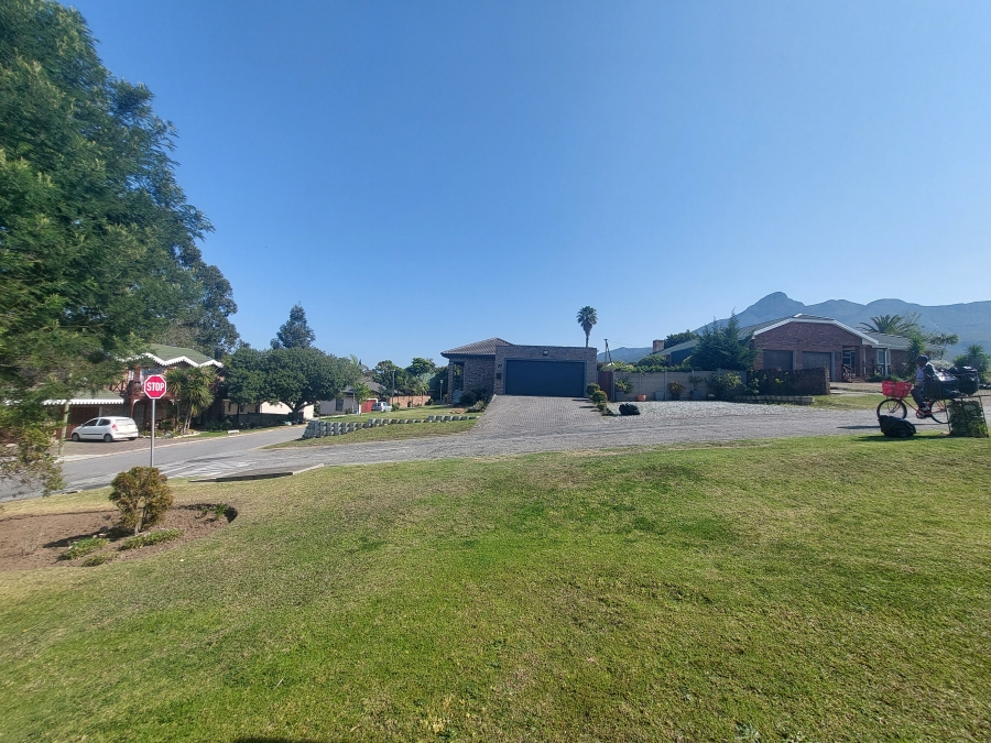 3 Bedroom Property for Sale in Denneoord Western Cape